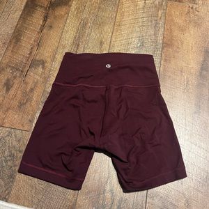 Maroon lululemon biker shorts